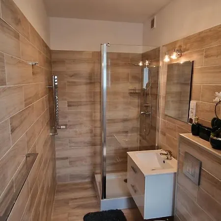 Apartment Lake Room Elk Elk